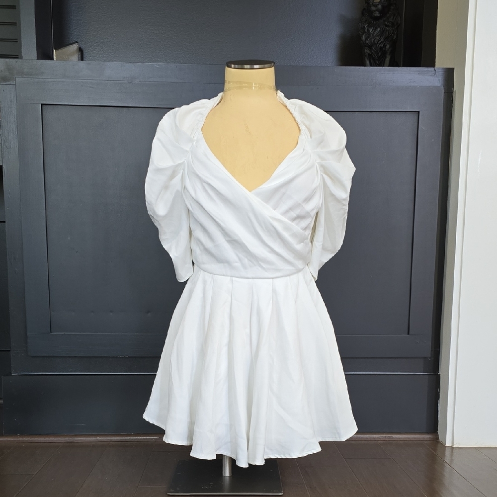 Elegant White Mini Women's Romper